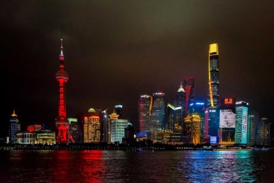 Trung Quốc đặt mục tiêu tăng trưởng 6% trong năm 2021.