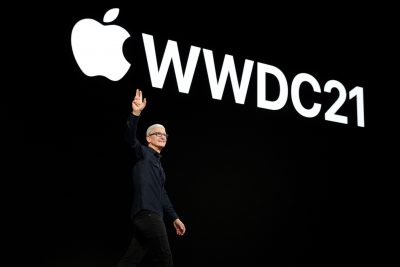 CEO Apple Tim Cook phát biểu trong Hội nghị các nhà phát triển toàn cầu của công ty ngày 7/6.