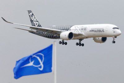 Airbus đã bị Mỹ và Boeing đã bị châu Âu cáo buộc nhận trợ cấp không công bằng.