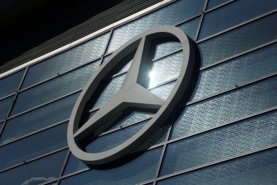 Daimler đã thu hồi 254.000 xe Mercedes tại Đức, nhưng phủ nhận việc thao túng các bài kiểm tra khí thải.
