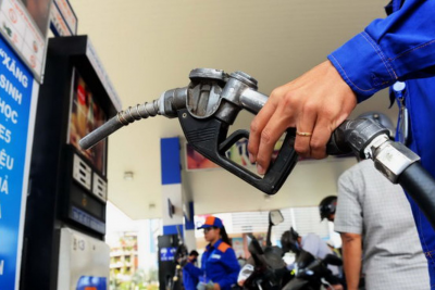 Giá xăng dầu đã tăng 30-35% trong năm nay.