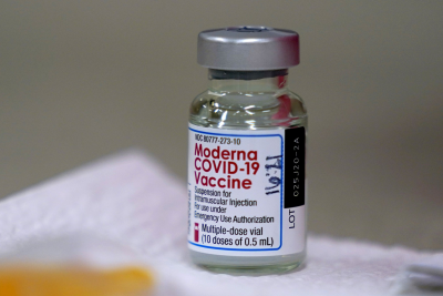 Iceland đã sử dụng vaccine Moderna cho các mũi tiêm bổ sung.