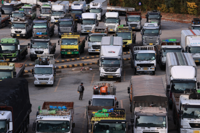 Hàn Quốc có hơn 2 triệu xe tải chở hàng sử dụng dung dịch nước urê để giảm lượng khí thải.