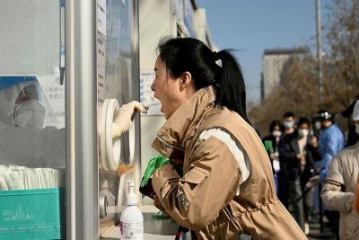 Trung Quốc ghi nhận hơn 5.000 ca nhiễm Covid-19 vào cuối tuần.