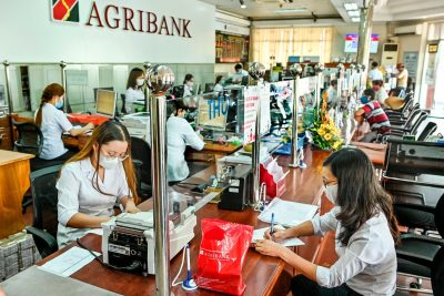 Agribank tăng lãi suất ở kỳ hạn 12 tháng trở lên lần đầu kể từ năm 2018.