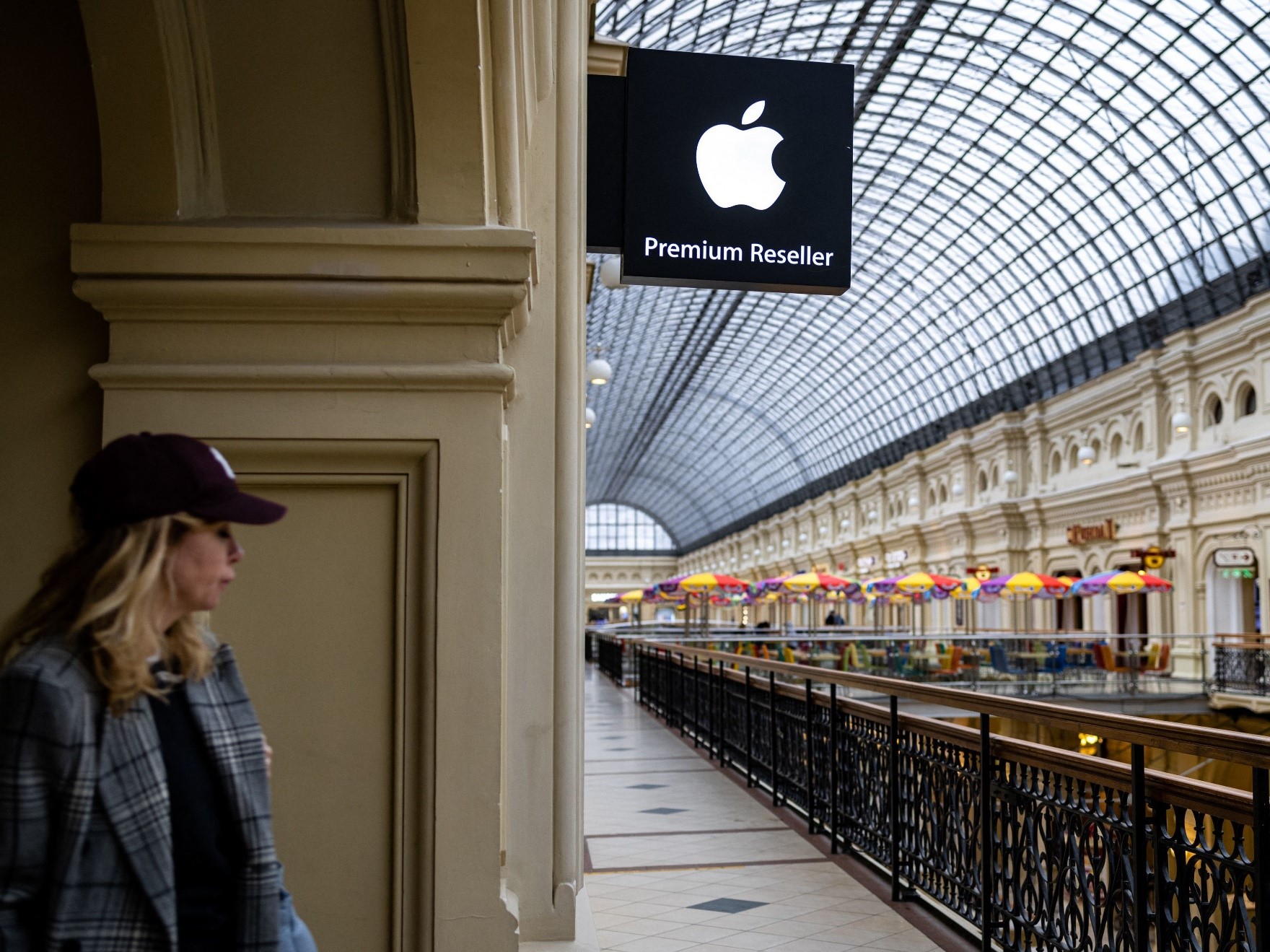 Apple nằm trong số hơn 1.000 công ty toàn cầu rút khỏi Nga hoặc thu hẹp hoạt động ở đây.