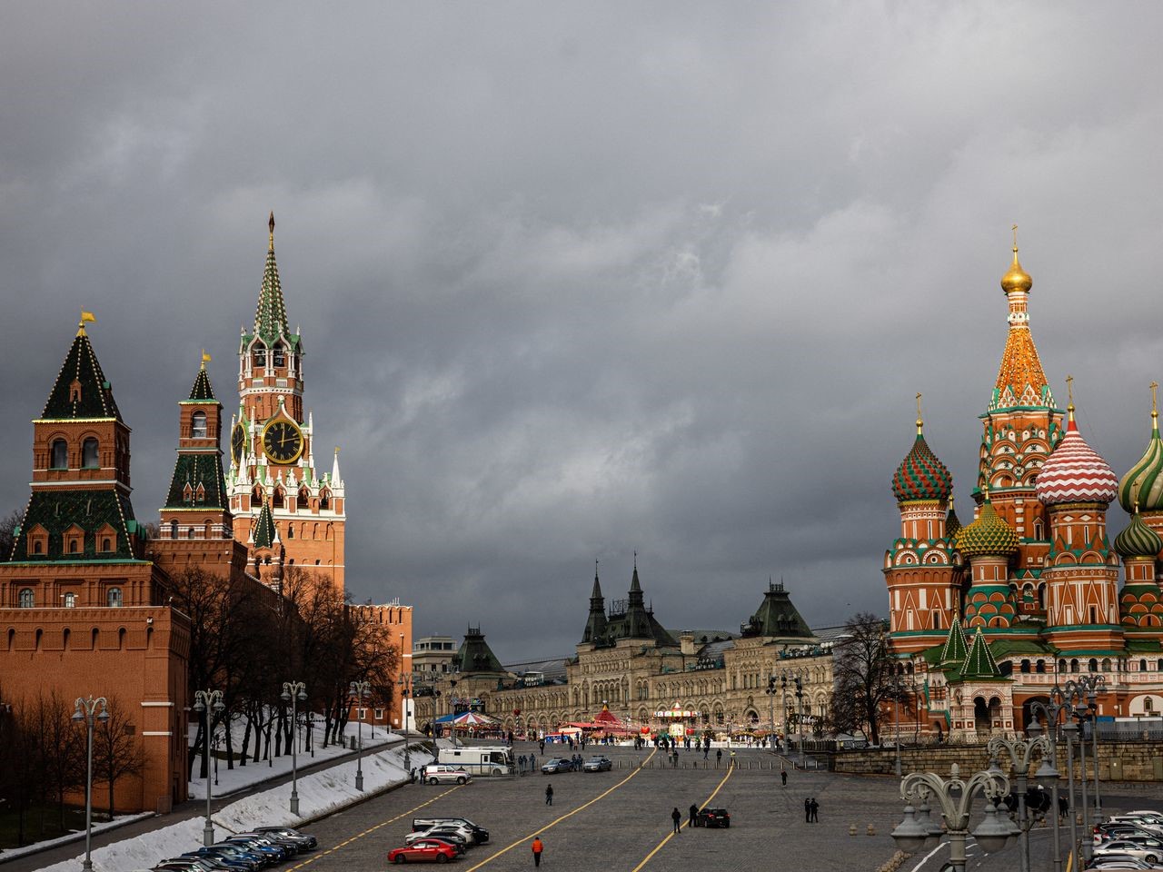 Nga vỡ nợ chính phủ lần đầu tiên trong nhiều thập kỷ.