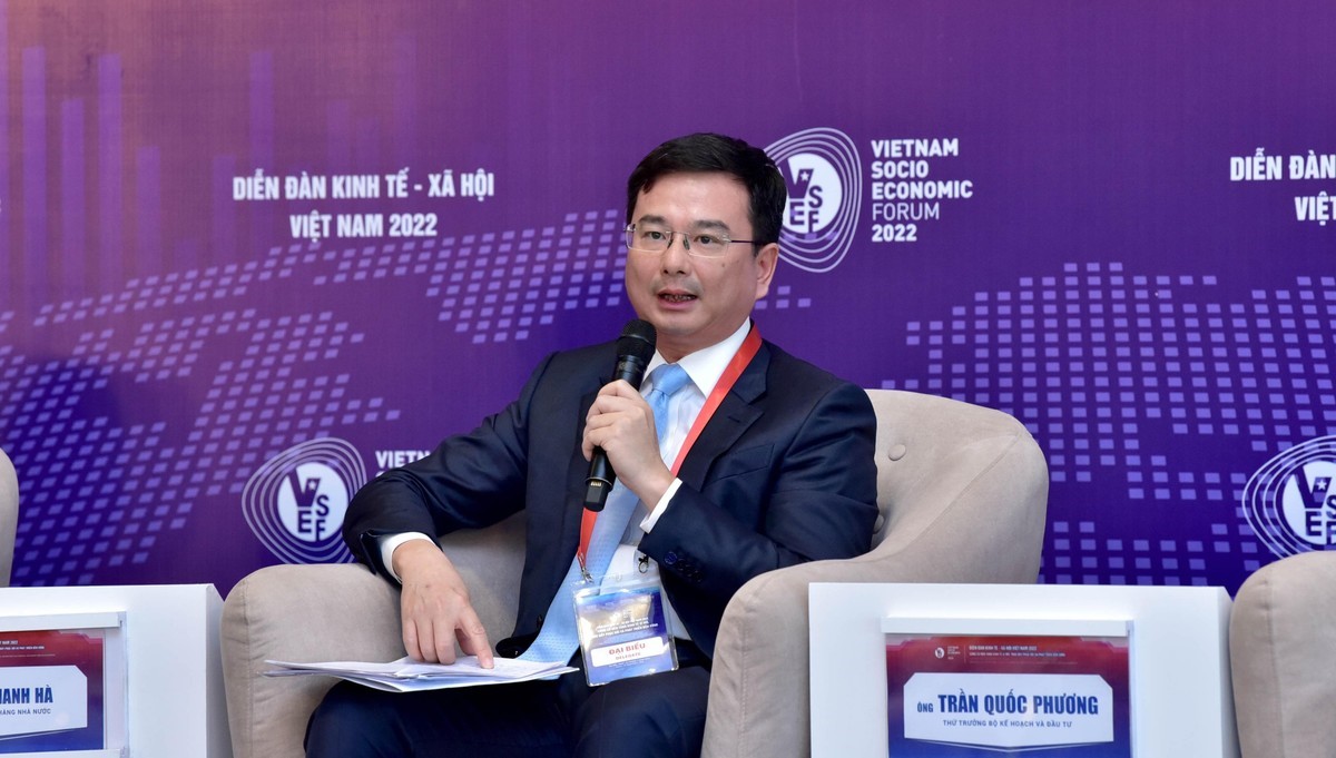 Phó Thống đốc NHNN Phạm Thanh Hà phát biểu tại Diễn đàn Kinh tế – Xã hội Việt Nam 2022.