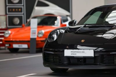 Cổ phiếu Porsche bắt đầu giao dịch vào thứ Năm trên sàn Frankfurt.