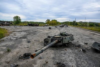 Ukraine nói rằng quân đội của mình đã chiếm được Kupyansk, cắt kết nối của quân Nga với một trung tâm hậu cần quan trọng.