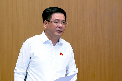 Bộ trưởng Bộ Công Thương Nguyễn Hồng Diên khẳng định không thiếu nguồn cung xăng dầu.
