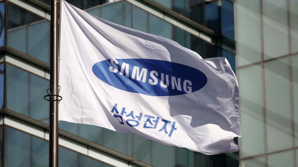 Mảng chip nhớ của Samsung đối mặt với thách thức khi nhu cầu cho các thiết bị điện tử sụt giảm.