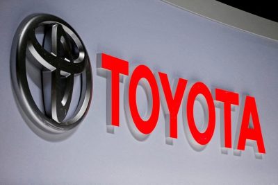 Toyota liên tục cắt giảm mục tiêu sản lượng hàng tháng do thiếu chip.