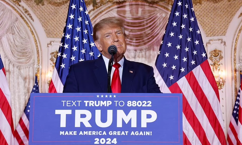 Donald Trump tuyên bố tranh cử tổng thống lần thứ ba liên tiếp.