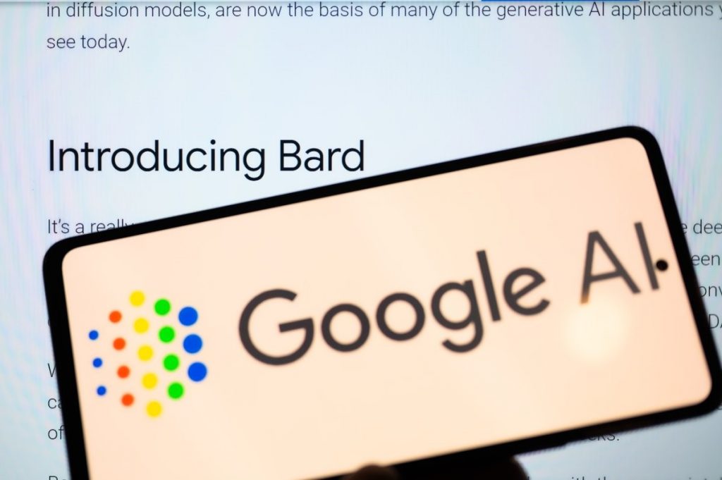 Bard là lời đáp trả của Google đối với ChatGPT của Microsoft.