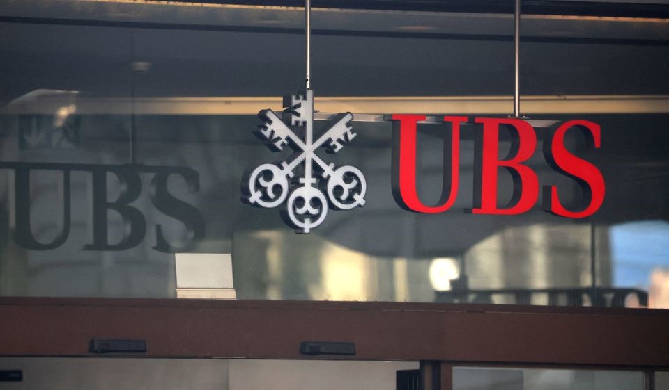 UBS có tổng tài sản 1,1 nghìn tỷ USD và 74.000 nhân viên trên toàn cầu.