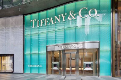 Tiffany là thương hiệu trang sức cao cấp đến từ Mỹ thành lập vào năm 1837.