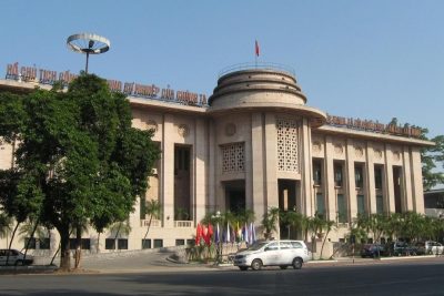 Từ đầu năm, NHNN đã hạ lãi suất tái chiết khấu và tái cấp vốn 1 điểm phần trăm.