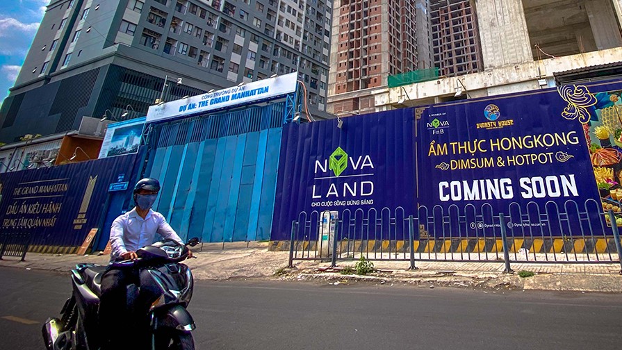 Nghĩa vụ thanh toán lãi đến hạn mà Novaland chưa thực hiện với lô trái phiếu này là 15,75 triệu USD (372 tỷ đồng).
