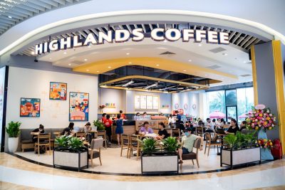 Jollibee đang có 700 cửa hàng Highlands Coffee ở Việt Nam và 40 ở Philippines.