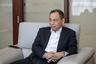Ông Vượng kiểm soát 99% VinFast thông qua cổ phần trực tiếp và gián tiếp.