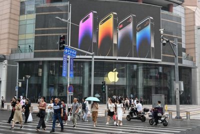 Trung Quốc là thị trường lớn thứ ba của Apple, đem lại 19% tổng doanh thu cho công ty trong năm ngoái.