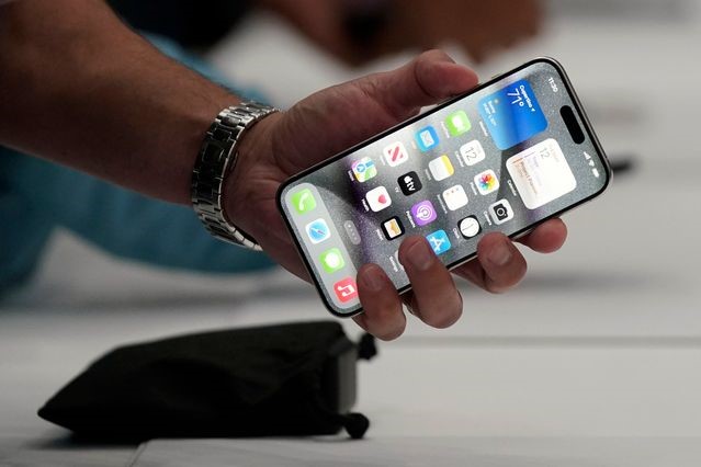 iPhone 15 Pro mới.