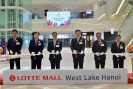 Lễ cắt băng khánh thành Lotte Mall West Lake Hà Nội ngày 22/9.