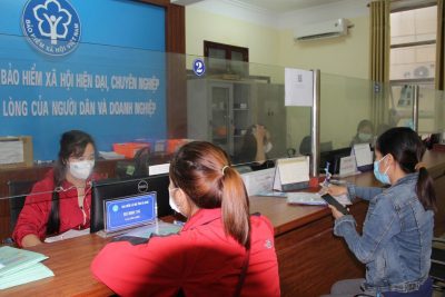 Trong 11 tháng đầu năm nay, có 156.302 người đăng ký hưởng trợ cấp thất nghiệp ở TP HCM.