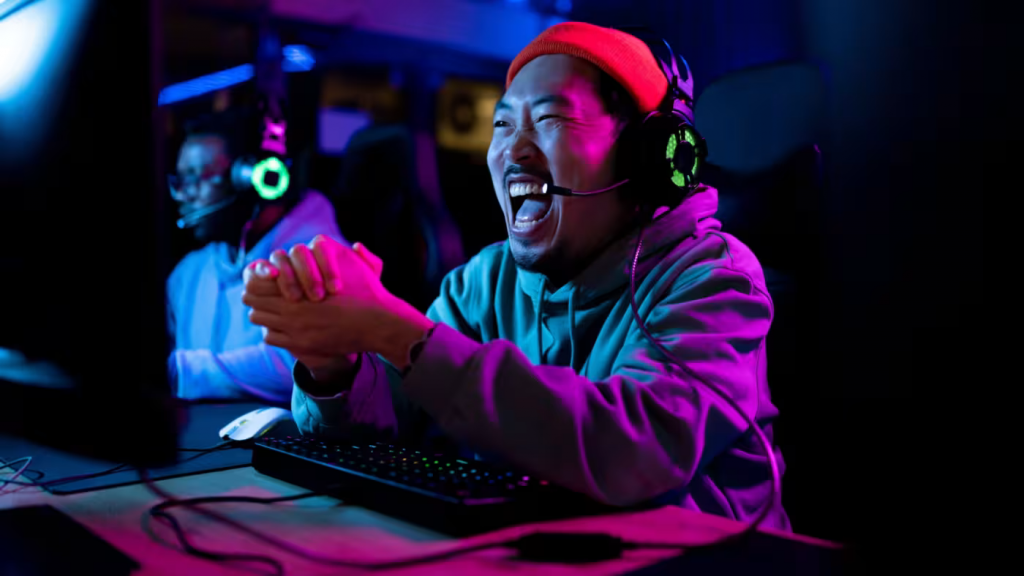 Asahi đang nhắm đến các blogger, game thủ và người có ảnh hưởng, hy vọng họ sẽ tiêu thụ rượu cao cấp, đồ uống nồng độ thấp và đồ uống có ga cao cấp tại nhà. Ảnh: Ivan Pantic/Getty Images. Asahi đang nhắm đến các blogger, game thủ và người có ảnh hưởng, hy vọng họ sẽ tiêu thụ rượu cao cấp, đồ uống nồng độ thấp và đồ uống có ga cao cấp tại nhà. Ảnh: Ivan Pantic/Getty Images.